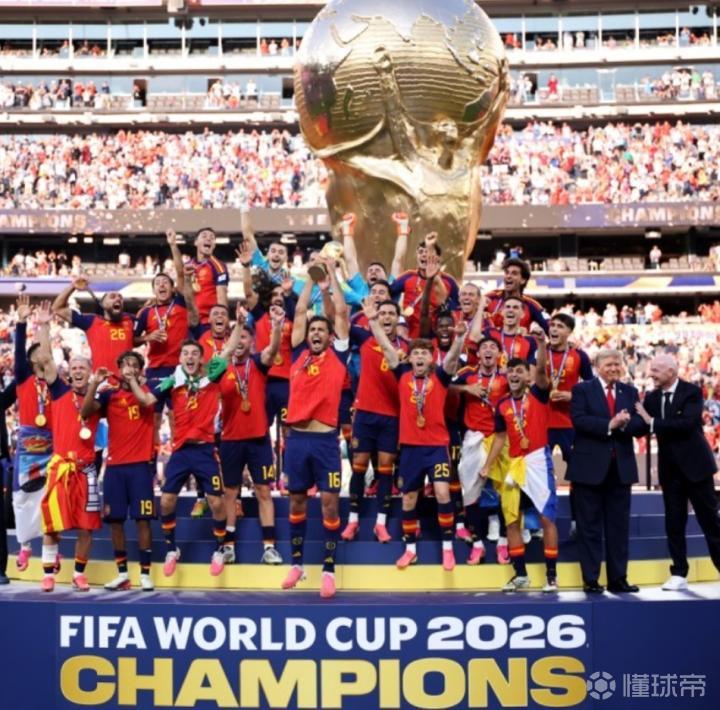 特朗普与因凡蒂诺被FIFA和西班牙社交媒体裁掉合影