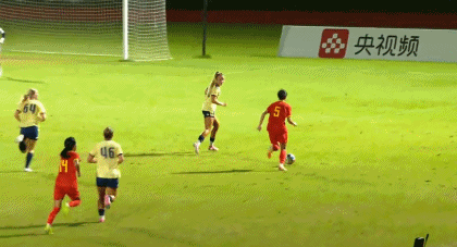 半场:中国U17女足2-2阿森纳U17女足,方珍珠、安托万各入两球